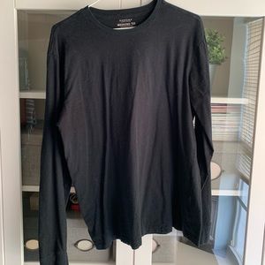 Men’s long sleeve tee
